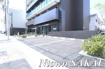 【駐車場】 | ディアレイシャス名古屋太閤通Ⅱ | 駐車場があるので、車を買う予定の方も安心です