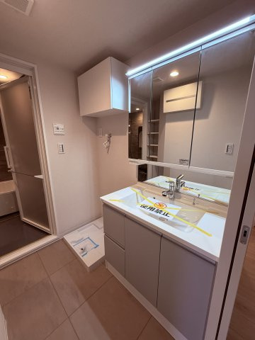 馬事公苑前シティハウスの独立洗面台|朝の身支度には欠かせない独立洗面化粧台