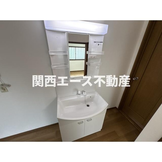 【洗面所】 | 伊加賀緑町貸家
