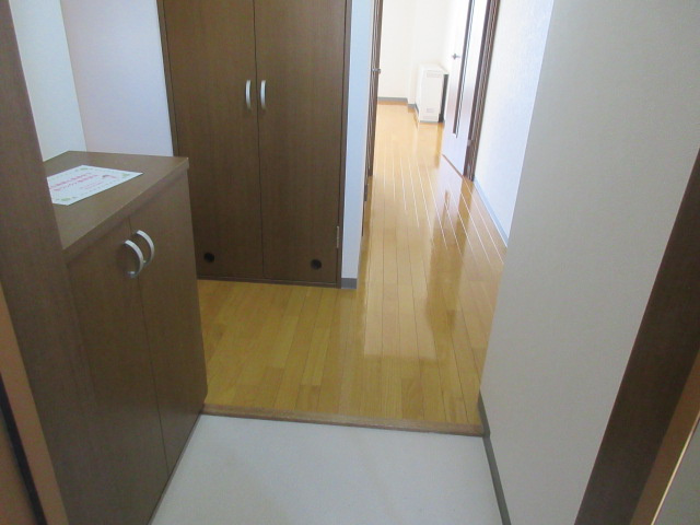 CENTER CTIY5の玄関