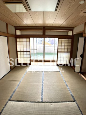  | エムワイビル