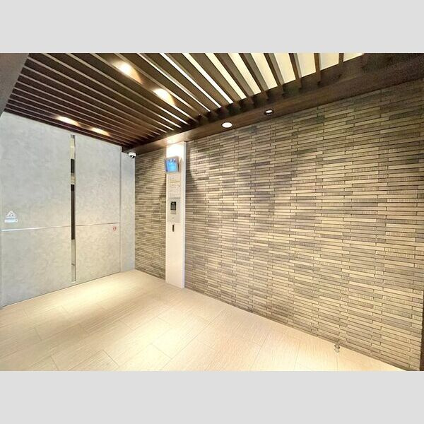 エスリード大須アヴェニューのロビー