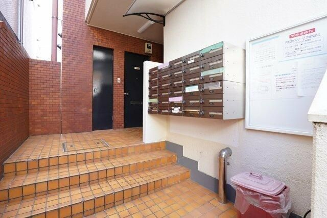 メゾン桜台のエントランス