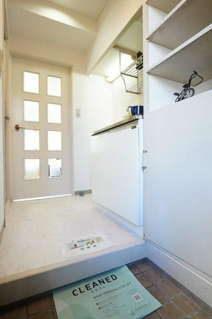 メゾン桜台の玄関