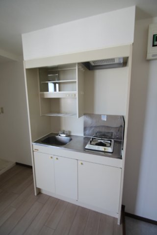 コンパクトなキッチンで掃除もラクラク