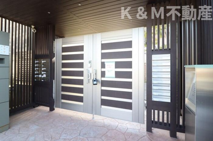 シエルツリー　Ⅱのエントランス|毎日通るエントランスはこのようになっています