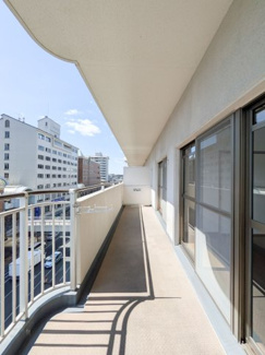 【バルコニー】 | ラポルテ北館