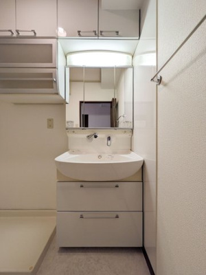 【居間・リビング】 | ラポルテ北館