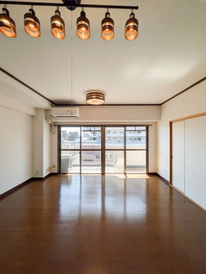 【居間・リビング】 | ラポルテ北館