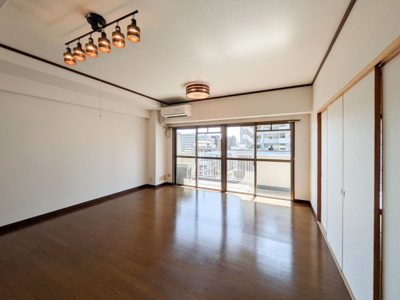 【居間・リビング】 | ラポルテ北館