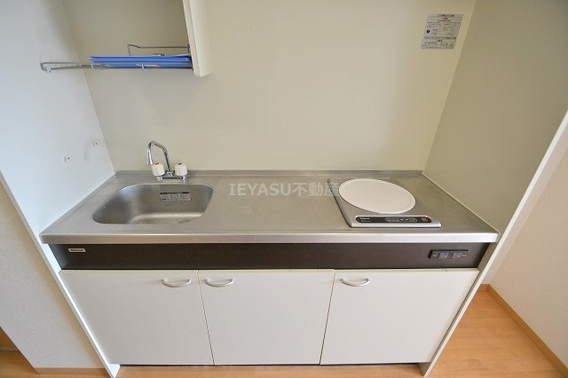 第25友建ビルのキッチン