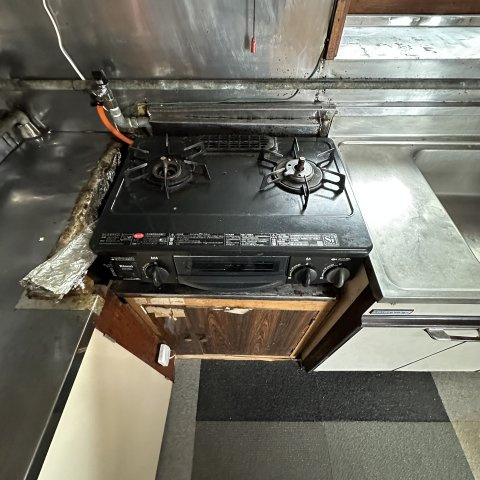 室蘭市水元町8-22戸建のキッチン