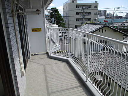 パークハイム観音のバルコニー
