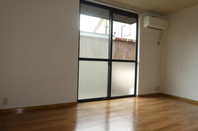 サンコート浜ノ茶屋の洋室