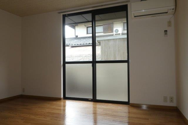 サンコート浜ノ茶屋の居間・リビング|洋室