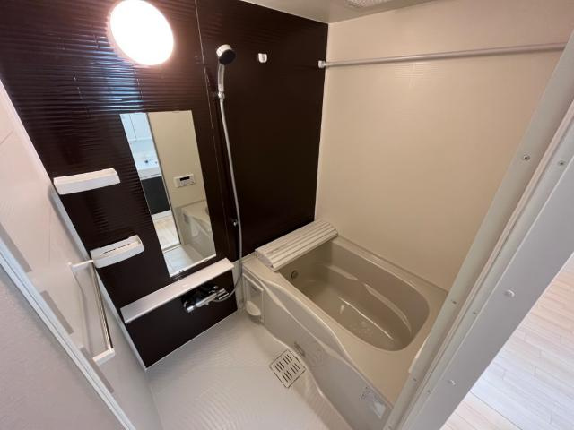 La Brisa（ラ ブリサ）の浴室|バス