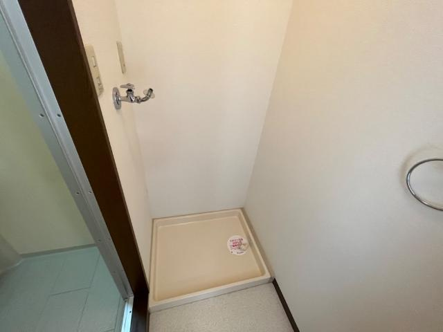 E.クレストのその他|洗濯機置場