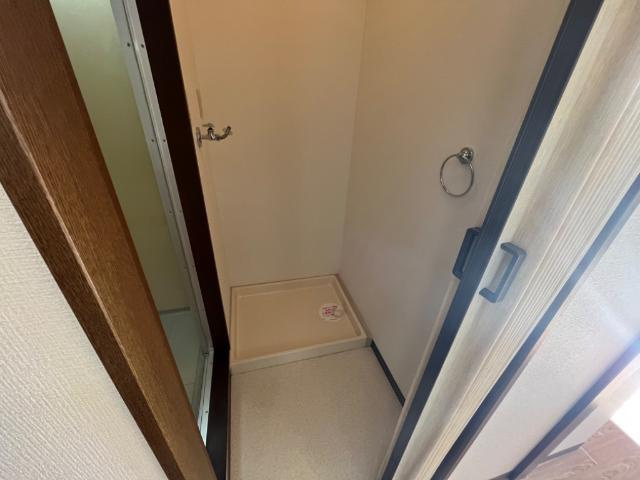 E.クレストのその他|洗濯機置場