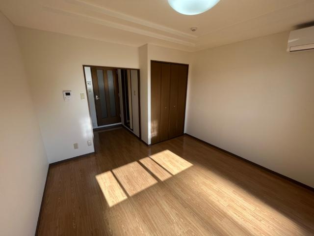 E.クレストの内装|室内