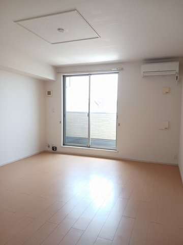 メゾン・ボヌールの居間・リビング|使いやすいリビングです