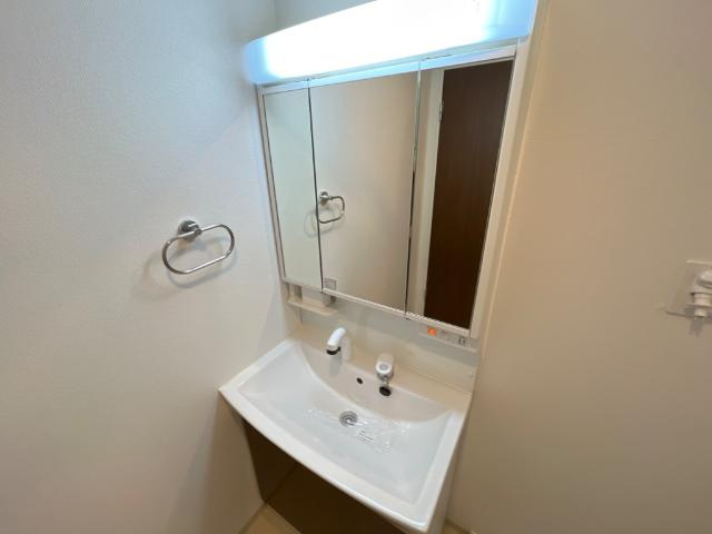 アルフォート中央の洗面所|洗髪洗面化粧台