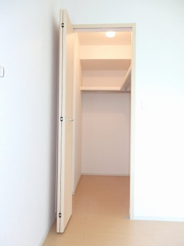 マイネ　ファミーリエ　Ⅱの収納|収納があります