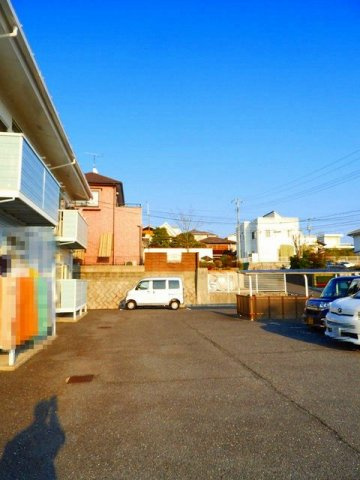 ニューシティ山嵜の駐車場|駐車場に車を止められます