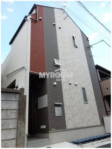 セント・アンドリュース三軒茶屋のエントランス|出入り口