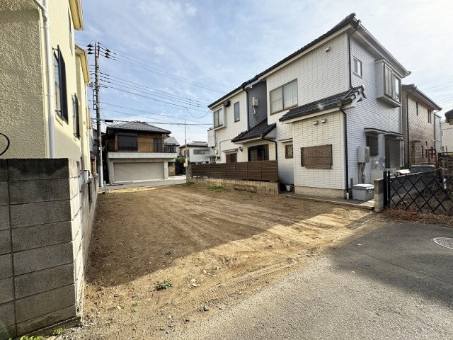 【外観】 | 川越市砂新田5丁目　新築一戸建住宅　全1棟　(ふじみ野店) | 2026年2月撮影/東武東上線「新河岸」駅徒歩16分
南東道路に面し陽当たり良好です！