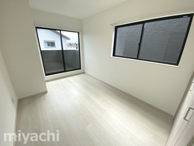 【洋室】 | スクエア春日