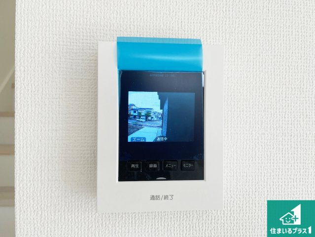 明石市日富美町　第1期　新築一戸建ての防犯設備|カラーモニターインターホン！声だけでなく来訪者の姿や顔がモニターで確認できるので、小さなお子様がいらっしゃるご家庭でも安心できます！