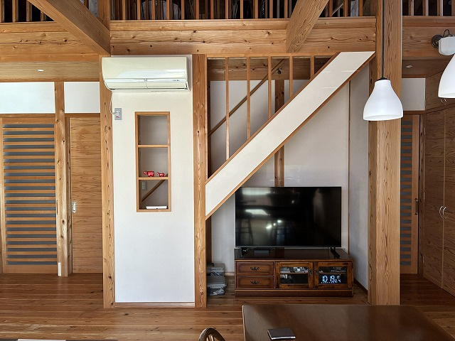 香南市香我美町山北 中古戸建ての居間・リビング