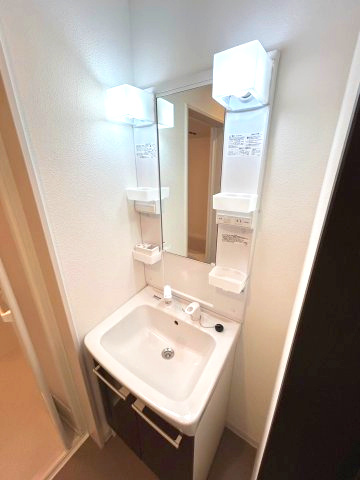 ジーメゾン明石魚住ラピスの洗面所