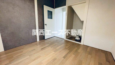  | 城垣町貸家