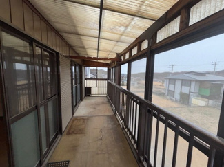 【バルコニー】 | 柿岡フラワーヒル中古住宅 | サンルーム型バルコニー