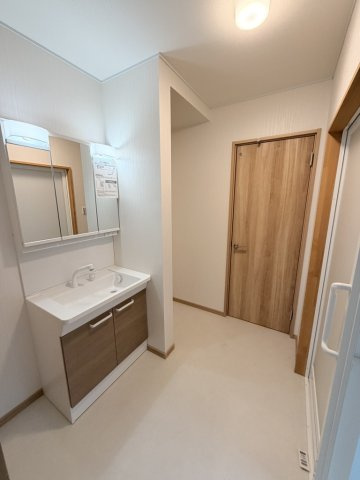 笹部4丁目　中古住宅の脱衣所