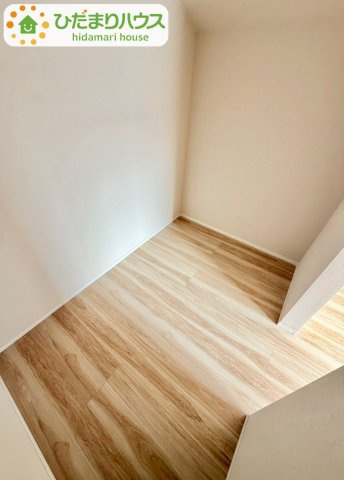 野田市桜台5期　新築戸建　1号棟の収納|季節物の衣類もスッキリ収納できる、ウォークインクローゼット完備です！！							
