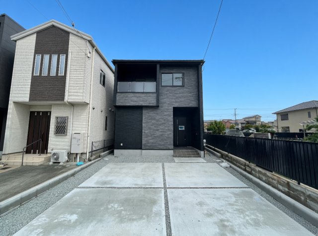 明石市日富美町　第1期　新築一戸建ての外観|安心の10年保証！外観を美しく保ち、雨水で汚れを落とします！気になることがありましたら、お気軽にお問い合わせください！