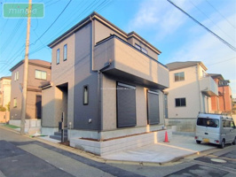 全居室南向き　南西角地　カースペース2台　小学校5分　三山3　A号棟の画像