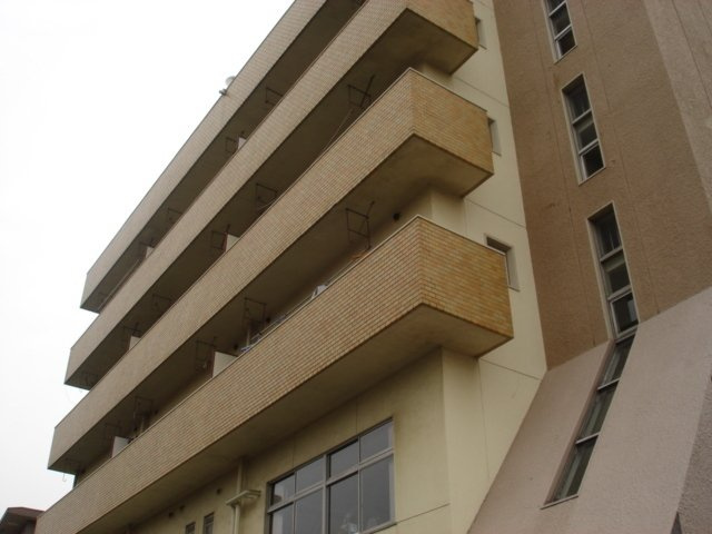 シモビルの外観