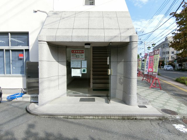 シモビルのエントランス