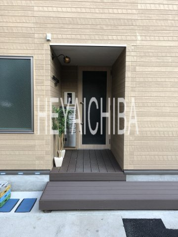 MAHALO TERRACE 雷門のエントランス