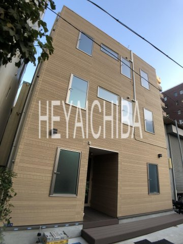 MAHALO TERRACE 雷門