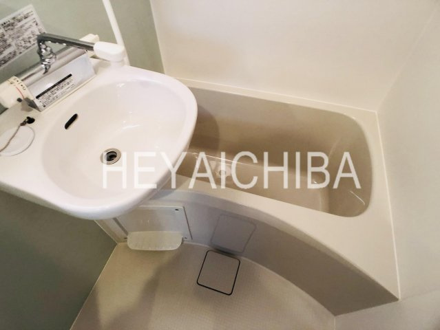 MAHALO TERRACE 雷門の洗面所