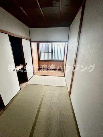 岩田町６丁目一戸建の内装