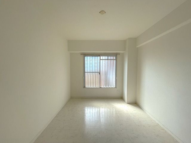 ブライトンコート中万々の洋室|（別部屋参考写真です）