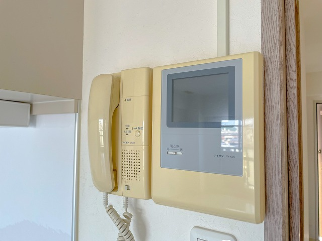 ブライトンコート中万々のセキュリティ|（別部屋参考写真です）