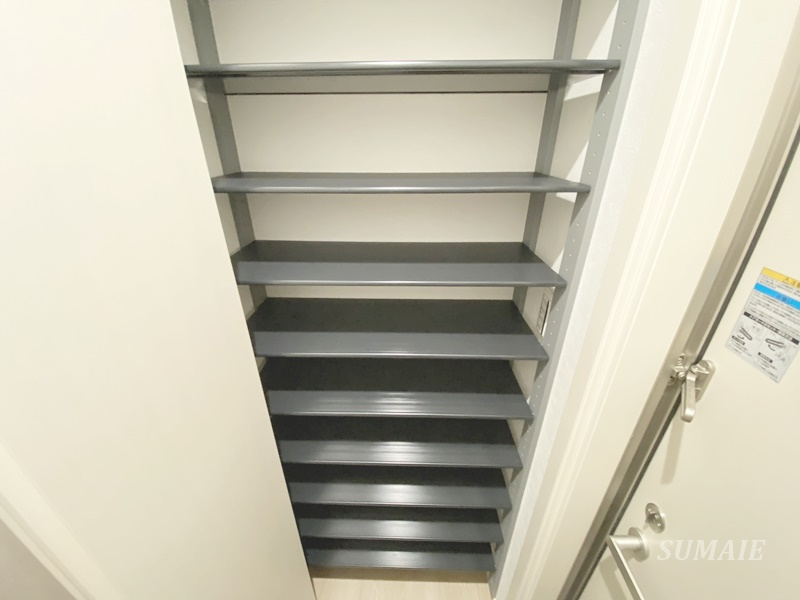 Lys blancの収納|シューズボックスです☆