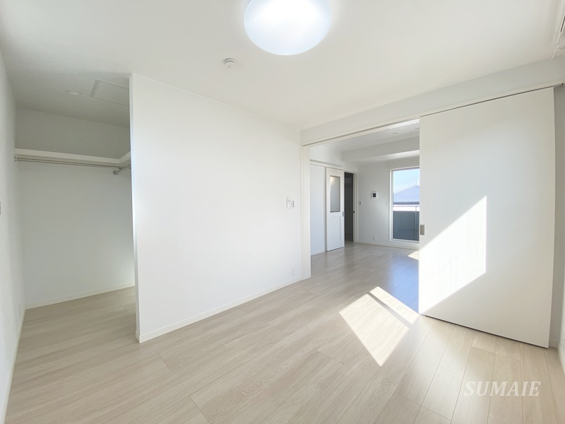 Lys blancの寝室|5.3帖洋室☆