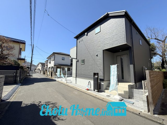 あきる野小川東１丁目　第１期(25-1期)の前面道路含む現地写真